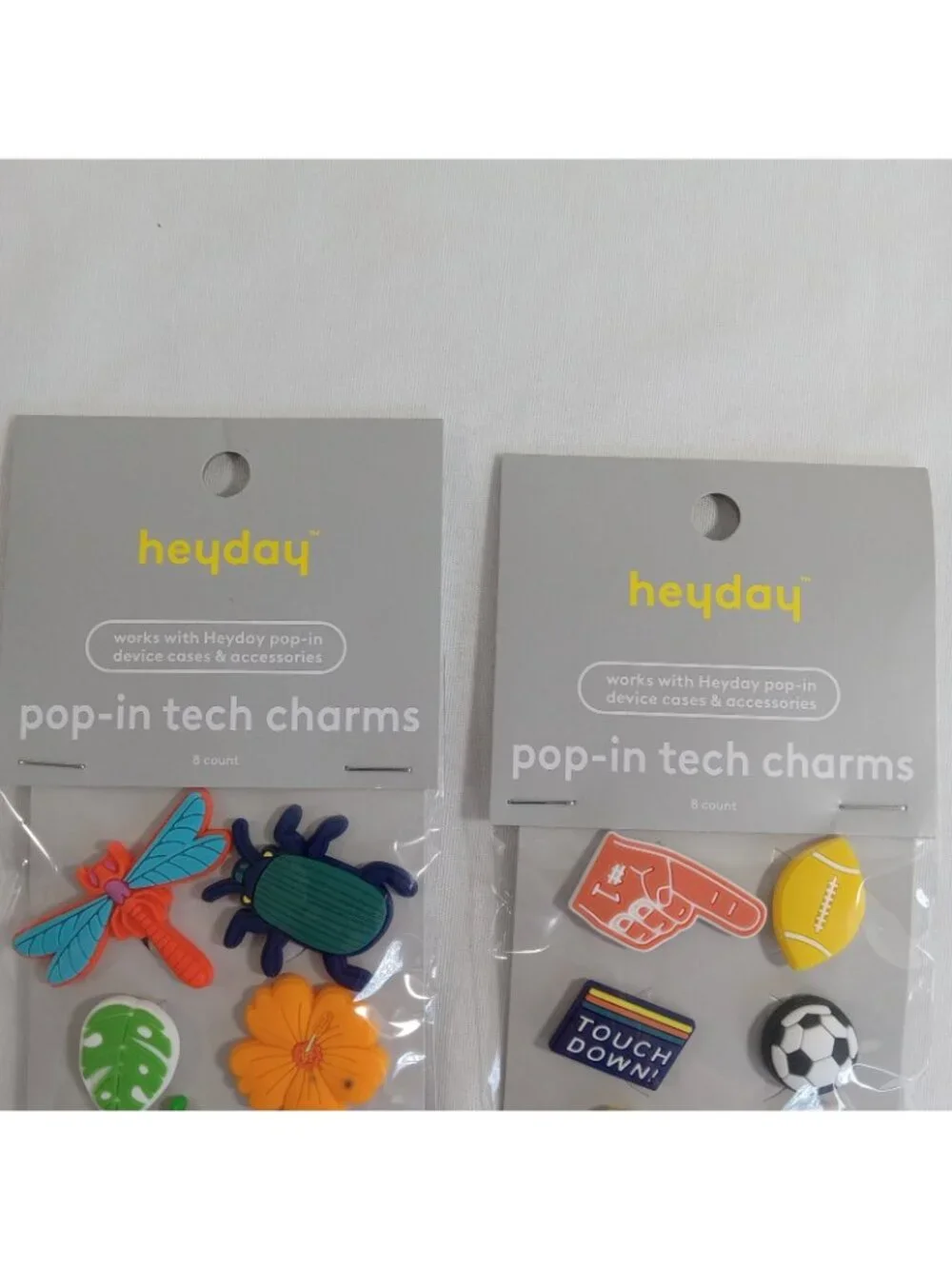Heyday iPhone 17 Pro Max Pop-In Silicone Case Dark Blue & 2 Packs Tech Charms